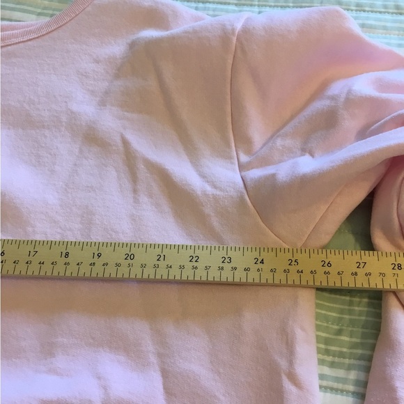 Ladies pale pink sweatshirt, Hanes. size 2 XL. long sleeves. Crewneck - Picture 6 of 6